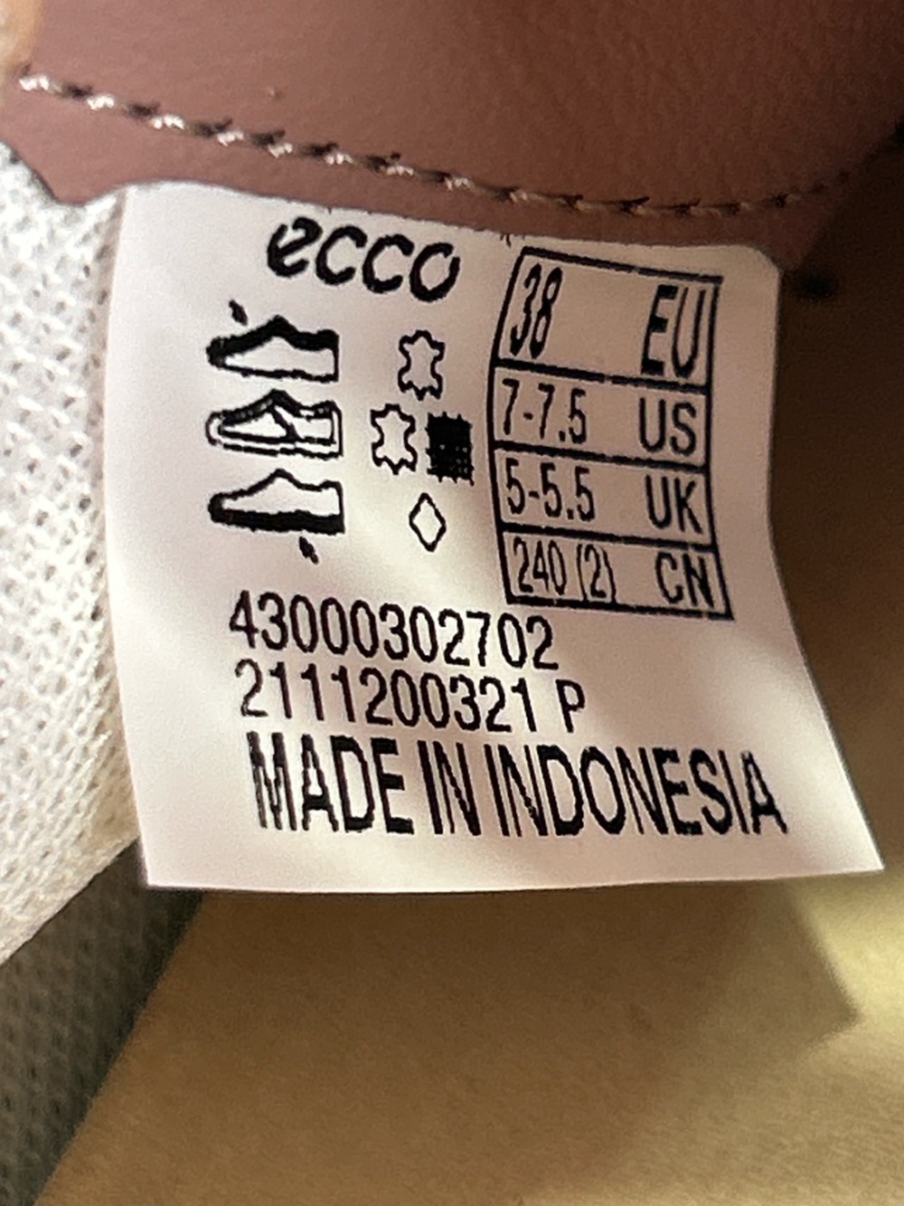 ECCO Casual Everyday Sneaker Size 7-7.5 Light Purple Nubuck Leather Walking Shoe - Picture 11 of 11